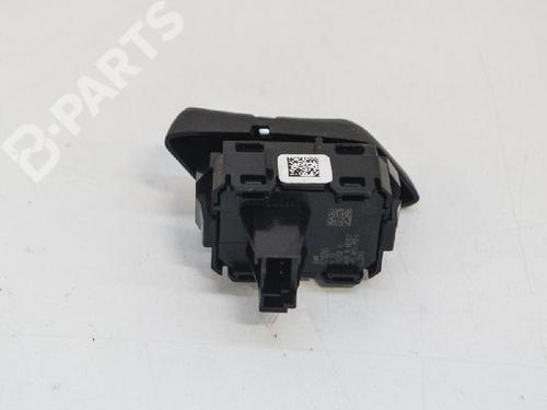 Switch BMW X5 (F15, F85) xDrive 35 i | BP6738893I30 