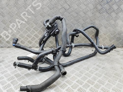 pipe-ford-tourneo-custom-v710-bus-nxn-2023-39409432 main image