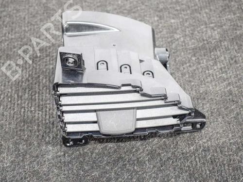 Used Air vent Air vent TESLA MODEL X (5YJX) P90D AWD (772 hp) 14608784 14608784