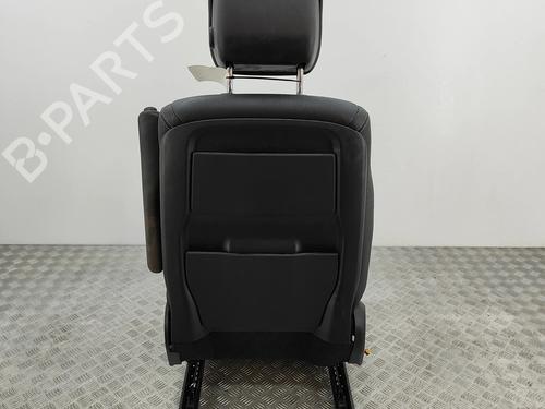 Right front seat LAND ROVER DISCOVERY V (L462) D300 MHEV 4x4 | BP32458965C16