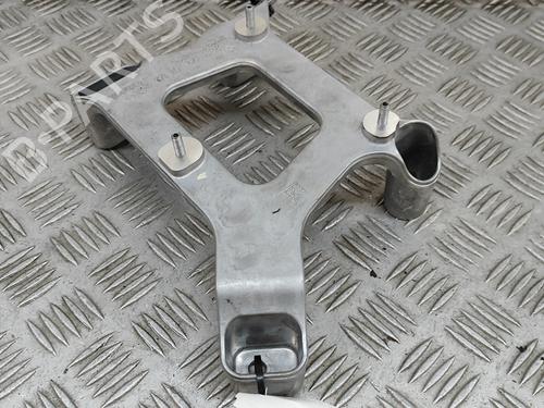 BP28560140O1 main image