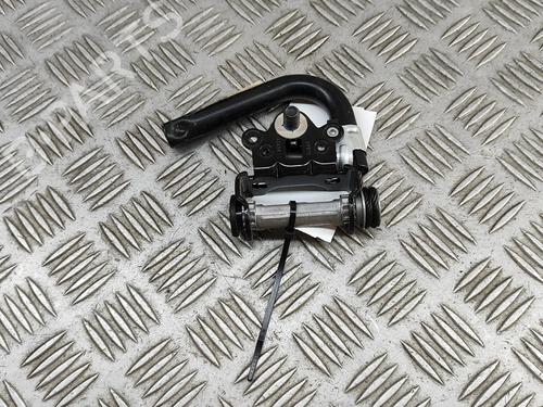 BP28436107O1 main image