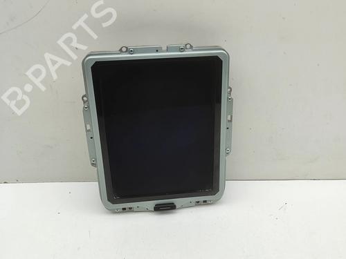Used Display monitor Display monitor VOLVO V60 II (225) B6 Mild-Hybrid AWD (299 hp) 32847769 32847769