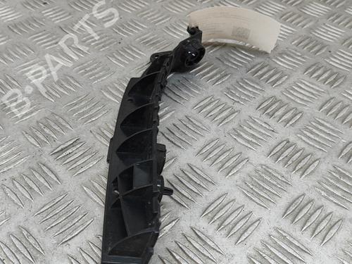 Used Rear bumper bracket LAND ROVER RANGE ROVER VELAR (L560) 2.0 D180 TD4 4x4 (180 hp) 25615992