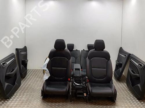 Used Seats set MG MG ZS SUV (AZS1) EV (156 hp) 30885381