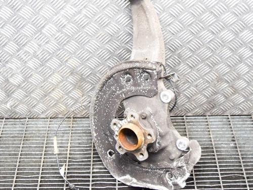Used Left front steering knuckle Left front steering knuckle BMW 5 (G30, F90) 530 d (265 hp) 14621374 14621374