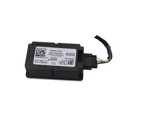 Elektronisk modul TESLA MODEL 3 (5YJ3) EV Performance AWD (462 hp) 30253108