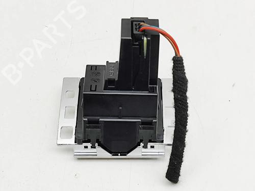 Display monitor VW PASSAT B7 (362) 2.0 TDI | BP31687397C48 