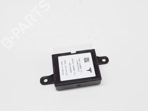 Electronic module TESLA MODEL X (5YJX) P100D AWD | BP15375765M83