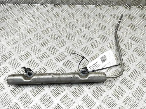 Used Injection rail Injection rail TOYOTA YARIS (_P13_) 1.5 Hybrid (NHP130_) (101 hp) 33697388 33697388