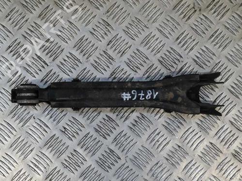 Højre bagtil bærearm MERCEDES-BENZ C-CLASS (W205) C 220 BlueTEC / d (205.002, 205.004) (170 hp) 7734040