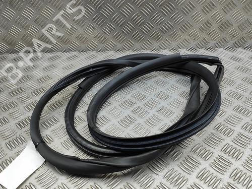 rubber-door-seal-toyota-prius-_w6_-2023-33375780 main image