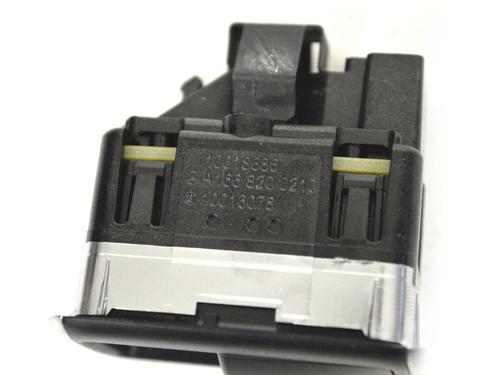 Switch LAND ROVER RANGE ROVER IV (L405) 4.4 SDV8 4x4 | BP30215596I30 