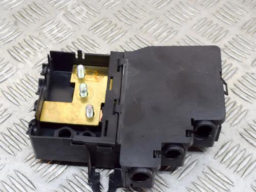 Used Fuse box Fuse box VW PHAETON (3D1, 3D2, 3D3, 3D4, 3D6, 3D7, 3D8, 3D9) 5.0 V10 TDI 4motion (313 hp) 28732517 28732517