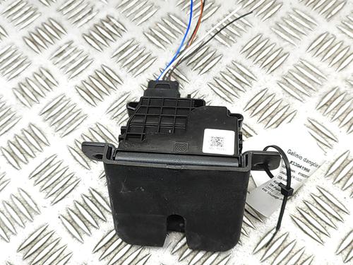 Used Tailgate lock KIA SPORTAGE IV (QL, QLE) 1.6 CRDi (136 hp) 30463138