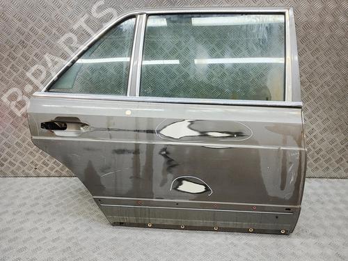 Used Right rear door Right rear door 33937599 33937599