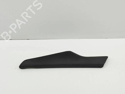 Used Middle console PEUGEOT 508 II (FB_, FH_, F3_) Hybrid 225 (F35GQU) (224 hp) 29975470