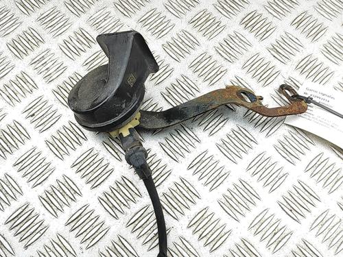 Used Horn PEUGEOT 2008 I (CU_) 1.2 THP 110 / PureTech 110 (110 hp) 30257687