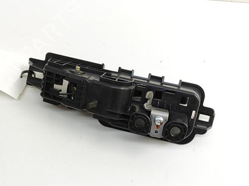 Venstre bagtil invendig håndtag HONDA CR-V V (RW_, RT_) 2.0 E-CVT HYBRID AWD (RT6) | BP28432852I15