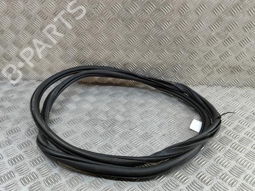 Gummiliste SKODA SUPERB III Estate (3V5) 2.0 TDI (150 hp) 28434458