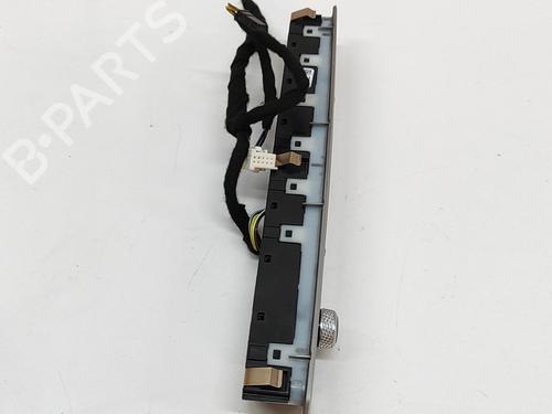Switch BMW X7 (G07) xDrive 40 d Mild-Hybrid | BP27797367I30 