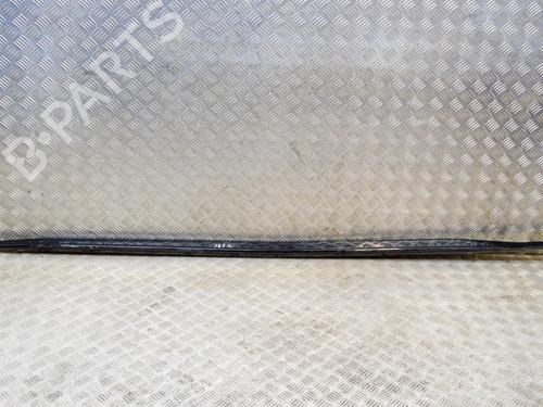 Używane Próg lewy VW GOLF VIII (CD1, DA1) 1.5 eTSI (150 hp) 27760361