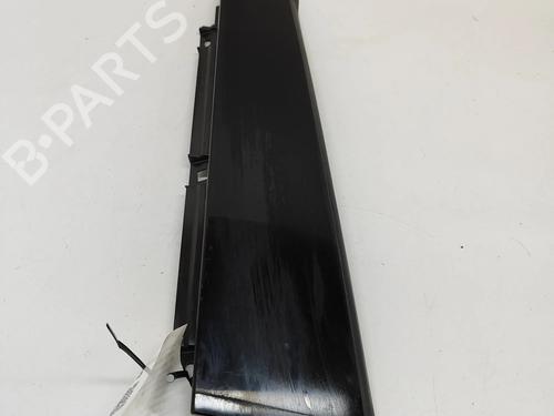 door-moulding-trim-polestar-polestar-2-534-2019-28431754 main image