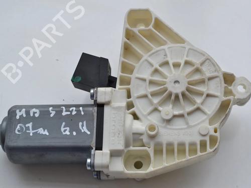 Used Left rear window motor Left rear window motor MERCEDES-BENZ S-CLASS (W221, V221) S 320 CDI (211 hp) 33353722 33353722