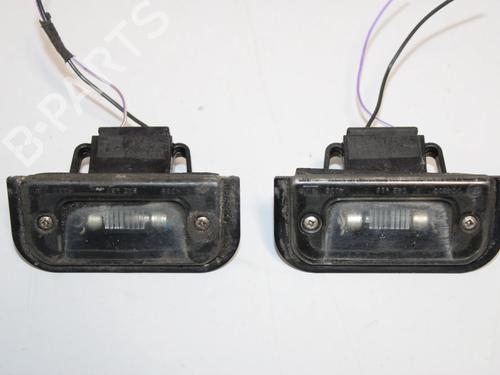 Éclairage de plaque d'immatriculation JAGUAR XJ (X308) 3.2 (237 hp) 31315206