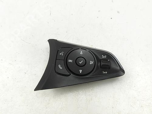 Used Steering wheel controls Steering wheel controls OPEL MOKKA 1.2 (76) (136 hp) 33392214 33392214