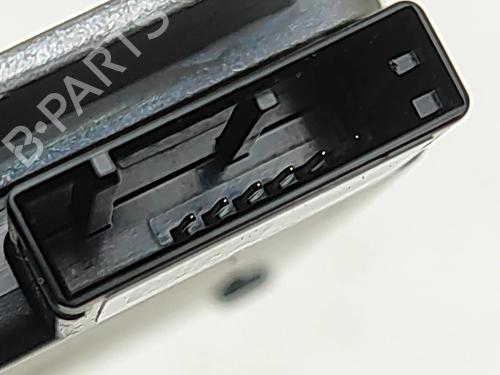 Electronic module TESLA MODEL Y (5YJY) EV Performance All-wheel Drive | BP34701542M83  - Image 5