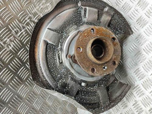 Used Left rear steering knuckle BMW 6 Convertible (F12) 650 i xDrive (449 hp) 24143422