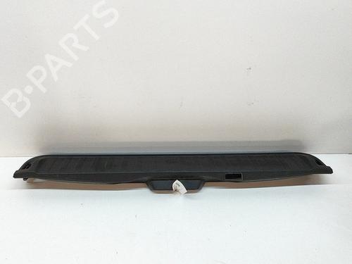 Used Boot lining Boot lining BMW X5 (G05, F95) xDrive 45 e Plug-in-Hybrid (286 hp) 19744044 19744044