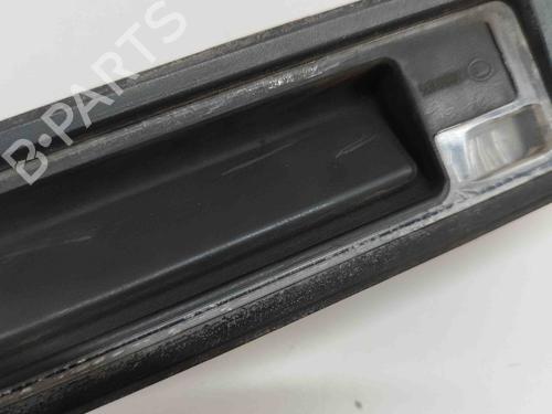 Switch VOLVO V60 II (225) B6 Mild-Hybrid AWD | BP29459342I30 