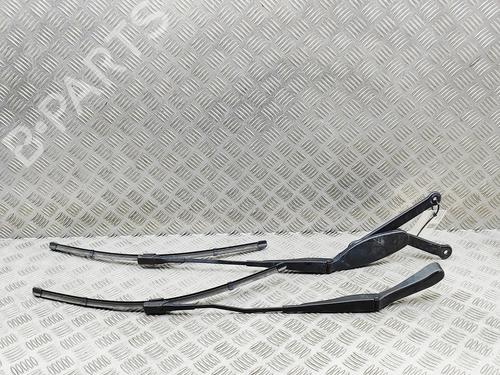 Used Front windshield wiper arm Front windshield wiper arm 33392998 33392998