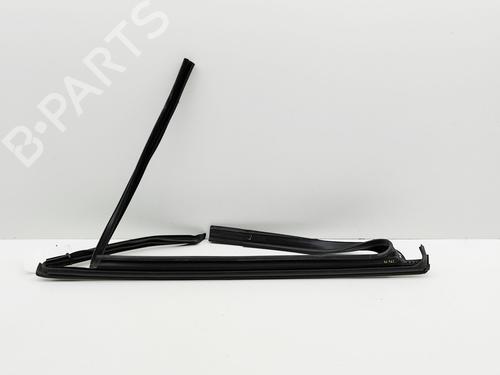 Door moulding trim VW PASSAT B8 Variant (3G5, CB5) 2.0 TDI | BP29830212C150
