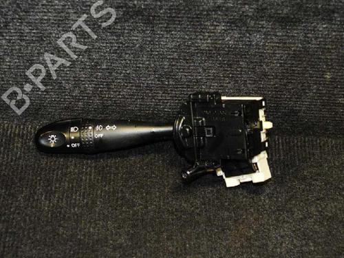 Used Steering column stalk TOYOTA RAV 4 II (_A2_) 2.0 4WD (ACA21, ACA20) (150 hp) 6720835
