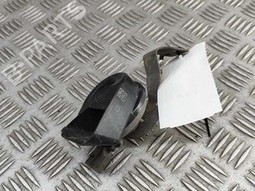 horn-mercedes-benz-c-class-t-model-s205-2014-2015-2016-2017-2018-2019-2020-2021-2022-2023-28194935 main image