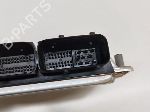 Engine control unit (ECU) VW NEW BEETLE Convertible (1Y7) 2.5 | BP23865377M57 