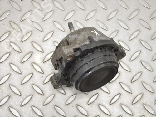 Used Engine mount Engine mount BMW 4 Coupe (F32, F82) 420 d xDrive (190 hp) 33358458 33358458