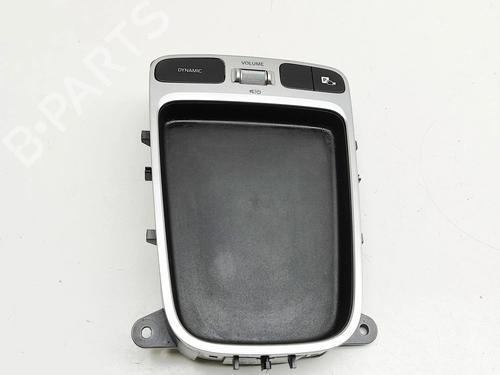 Used Switch Switch MERCEDES-BENZ A-CLASS Saloon (V177) A 250 e (177.185) (218 hp) 33385322 33385322