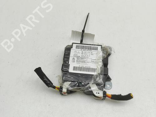 Used ECU airbags ECU airbags PEUGEOT 2008 II (UD_, US_, UY_, UJ_, UR_, UC_) e-2008 (UKZKXZ) (136 hp) 34560554 34560554