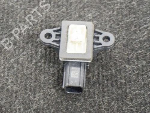 Electronic sensor JAGUAR F-TYPE Convertible (X152) 5.0 SCV8 S | BP8833850M84 - Image 3