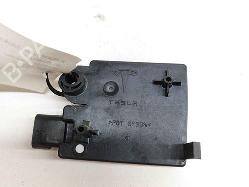 Módulo eletrónico TESLA MODEL 3 (5YJ3) EV | BP27774474M83
