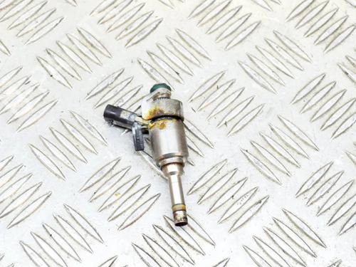 injection-rail-audi-a3-limousine-8vs-8vm-s3-quattro-0261500246-06l906036l-2013-2014-2015-2016-2017-2018-2019-2020-2021-7543361 main image