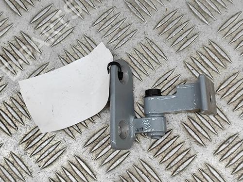 hingedoor-check-strap-bmw-x7-g07-2019-27772679 main image