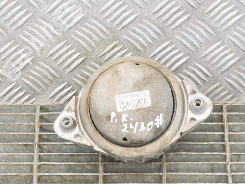 Used Engine mount MERCEDES-BENZ C-CLASS T-Model (S204) C 220 CDI (204.202) (170 hp) 6754234