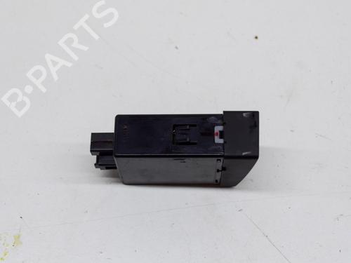 Switch HYUNDAI SONATA V (NF) 2.4 | BP9166001I30 