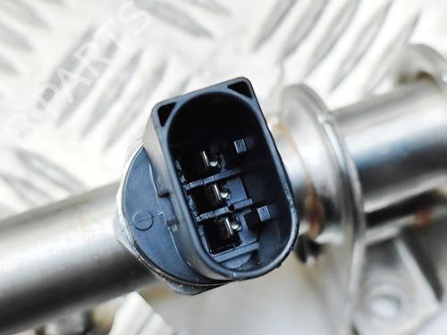 Injection rail PORSCHE MACAN (95B) 3.0 S | BP31112823M98 