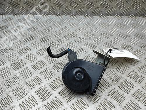 horn-volvo-v90-ii-estate-235-2016-36275057 main image